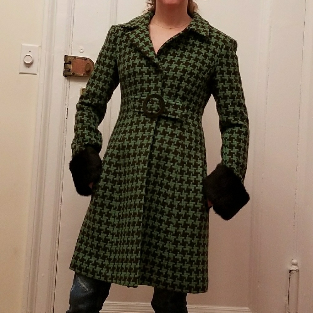 Nanette Lepore wool houndstooth coat w/fur cuffs
